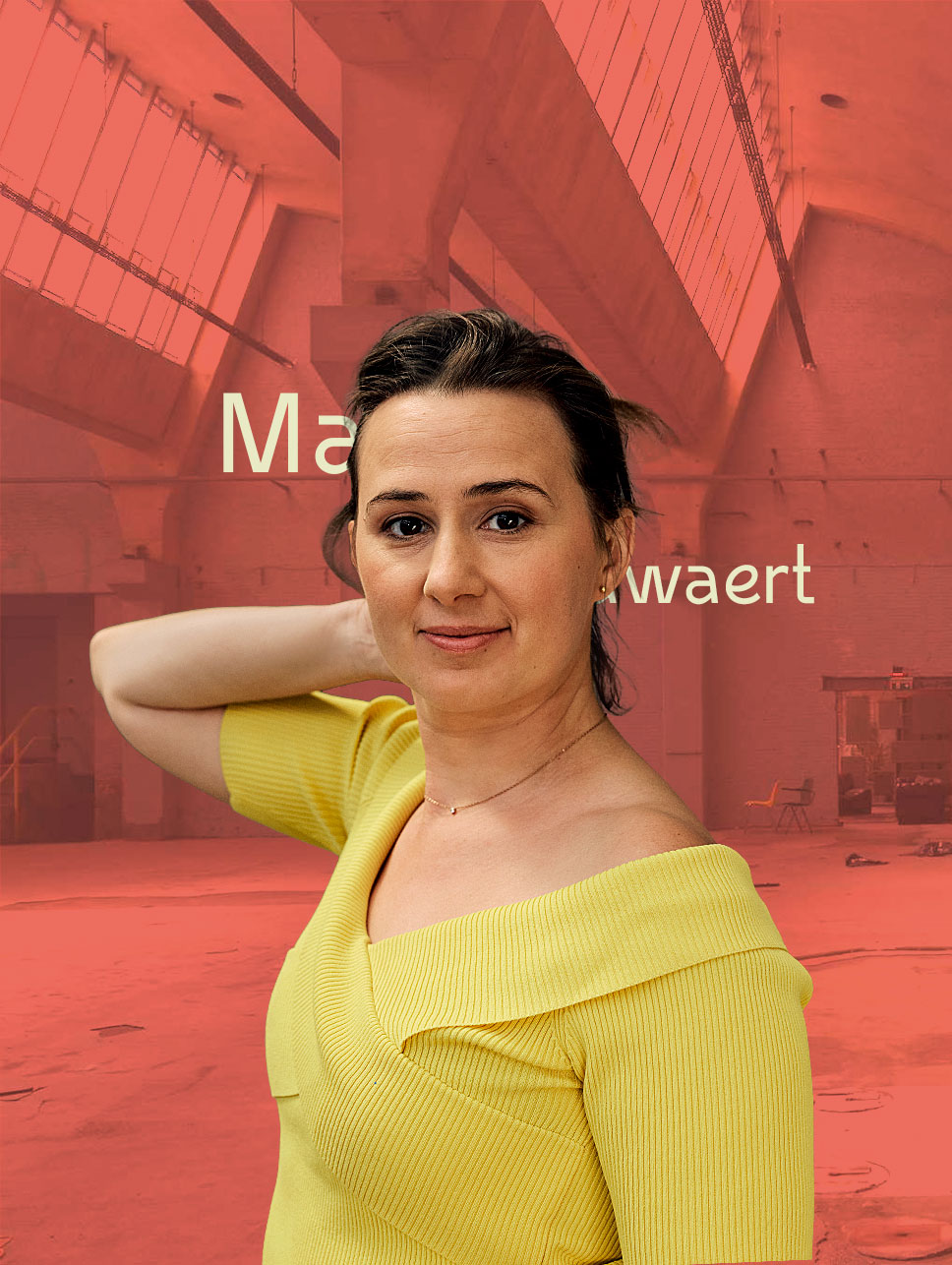 Een portret van Maud Vanhauwaert